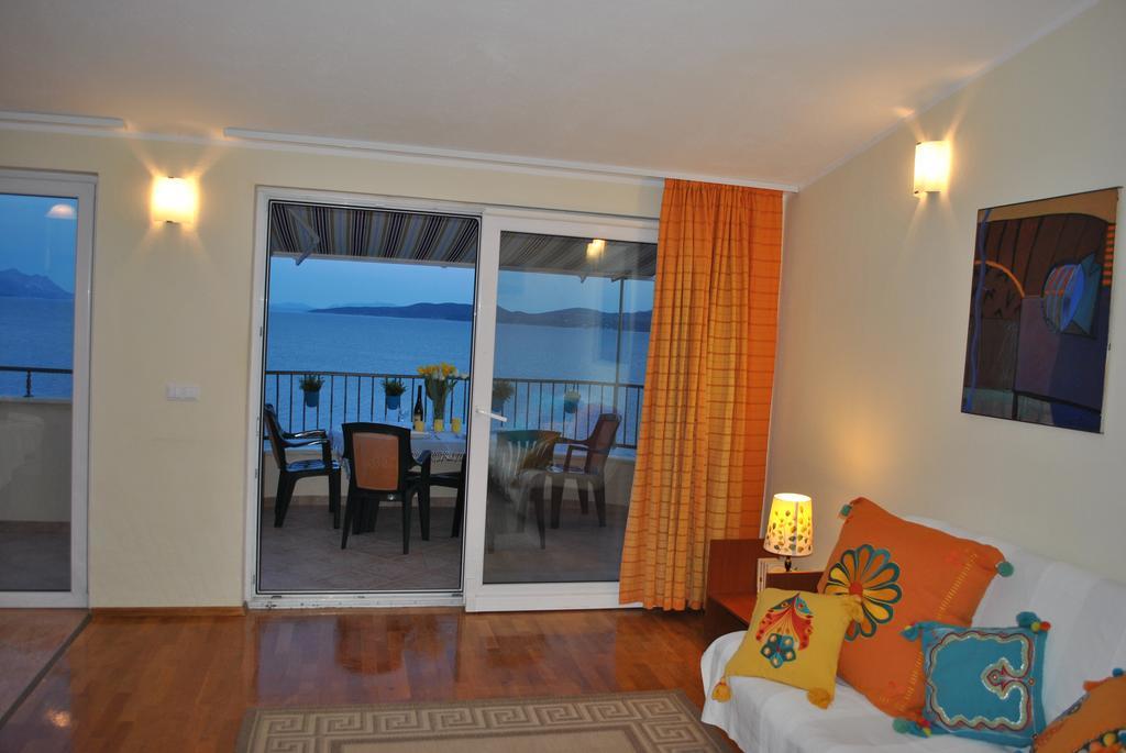 Apartment Mime Mimice Exterior foto